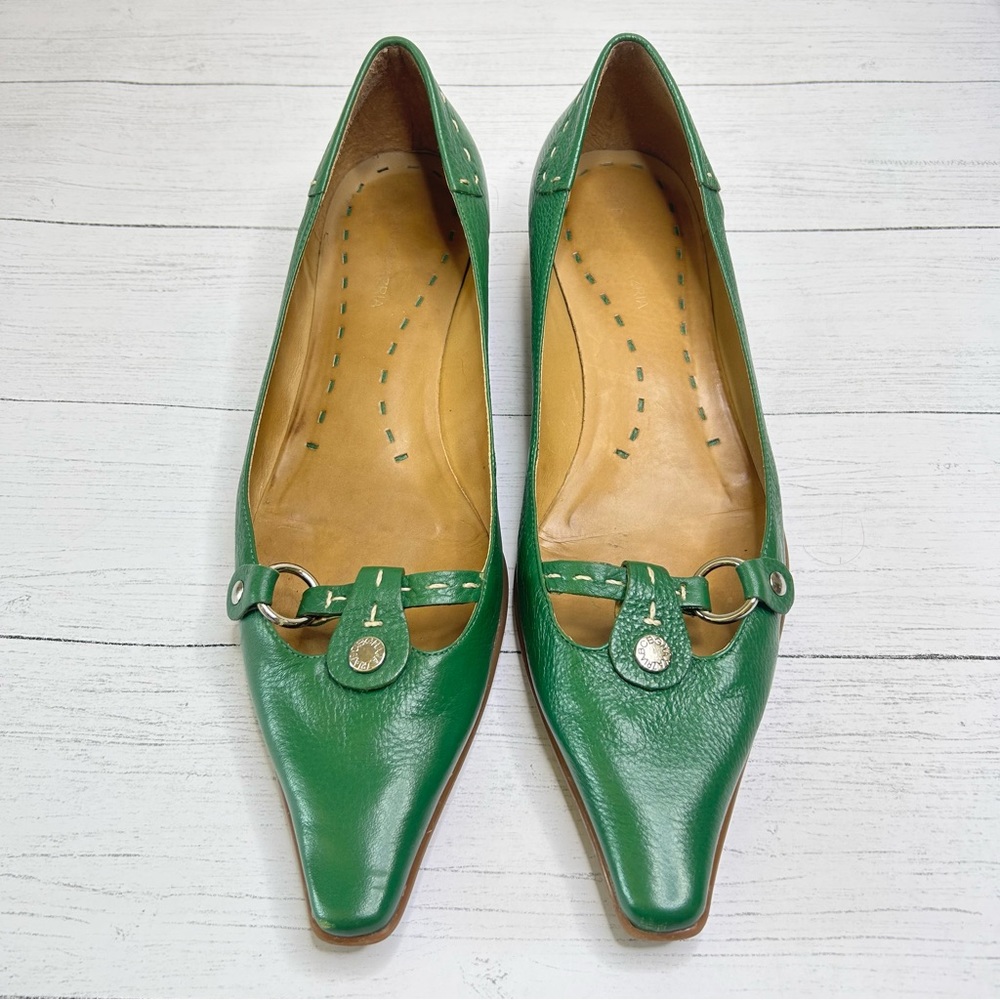 BCBGMaxAzria Green Leather Pointed-Toe Heels